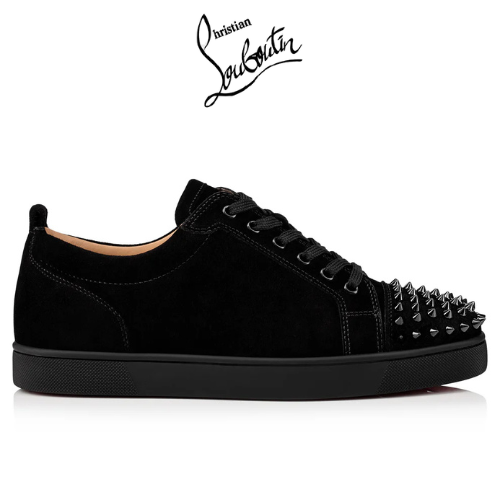 Louis Junior – spikes toe box